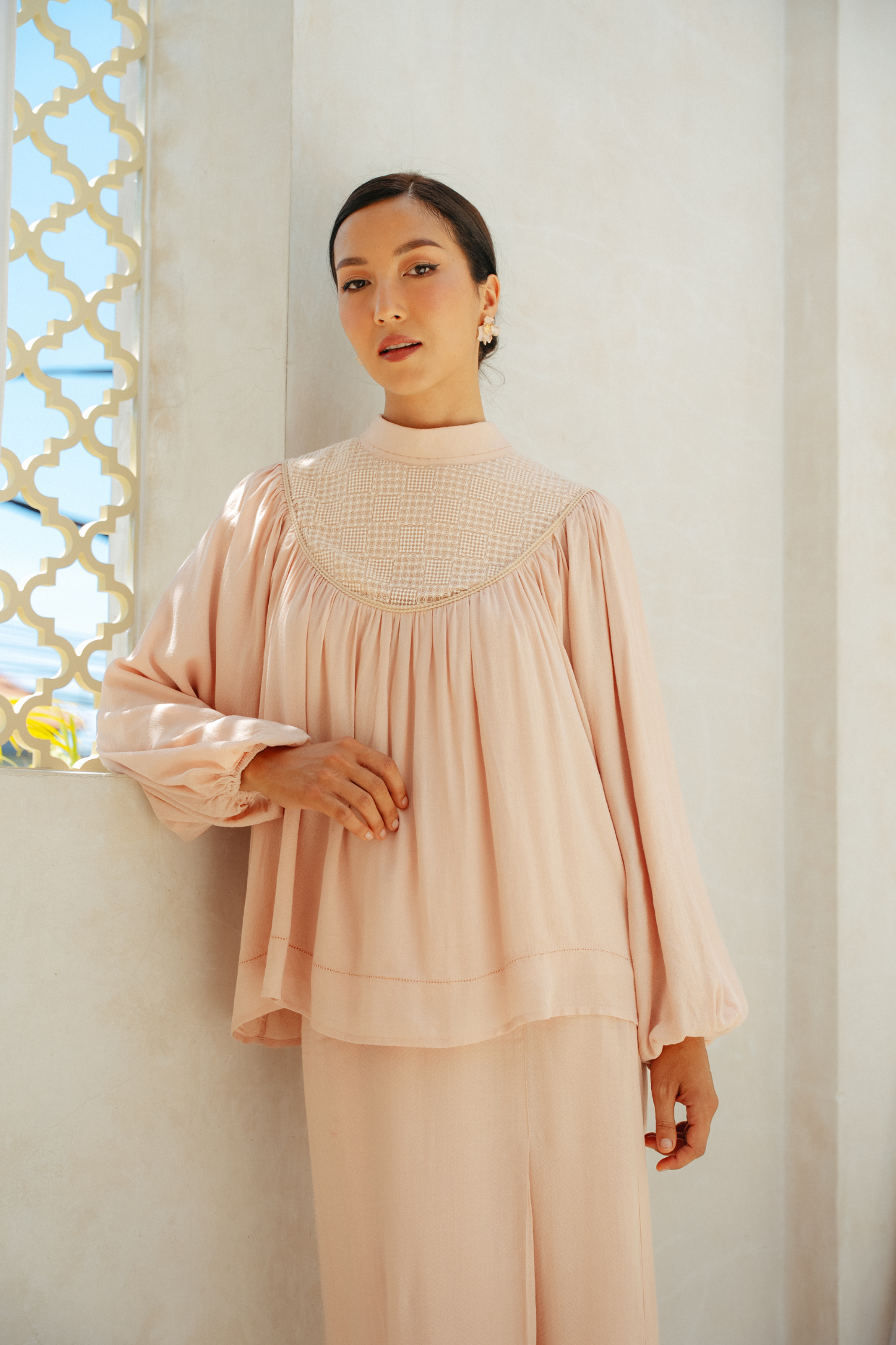 The Georgia Kurung in Blush