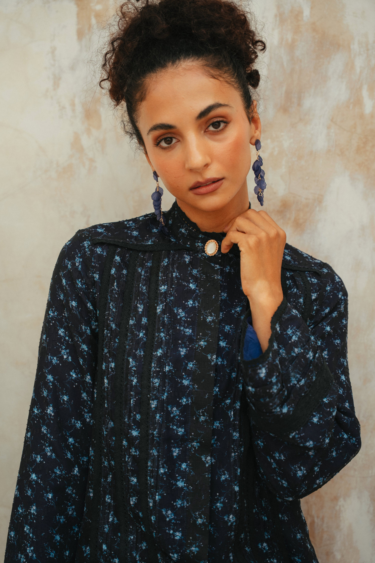 The Thalia Kurung in Dion Floral