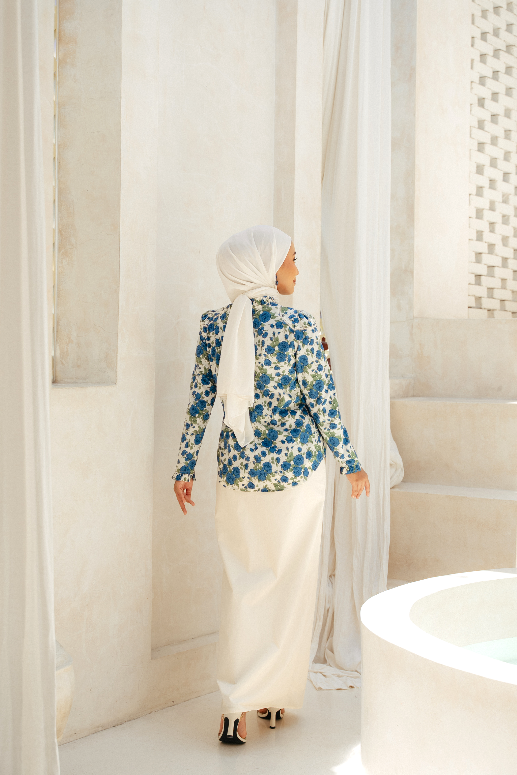 The Jannah Kurung in Cobalt Rose