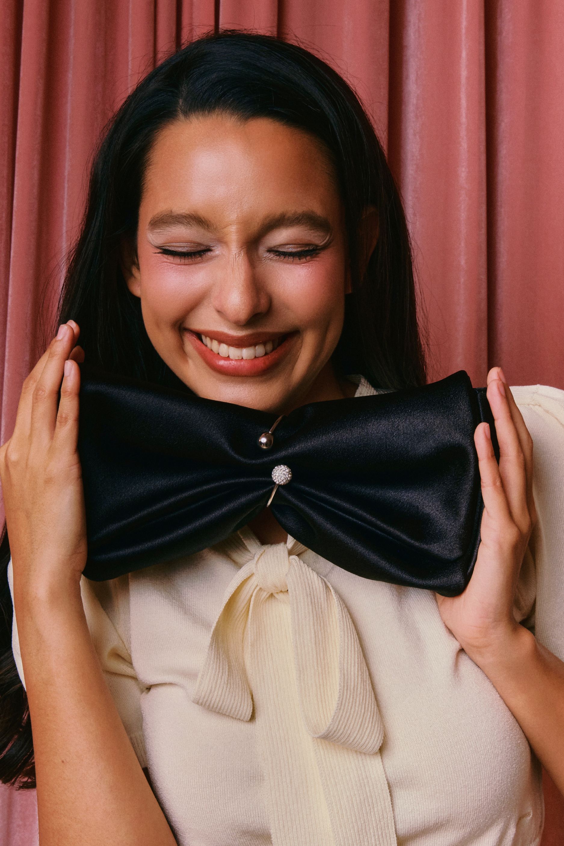 The Darling Clutch Bag in Black