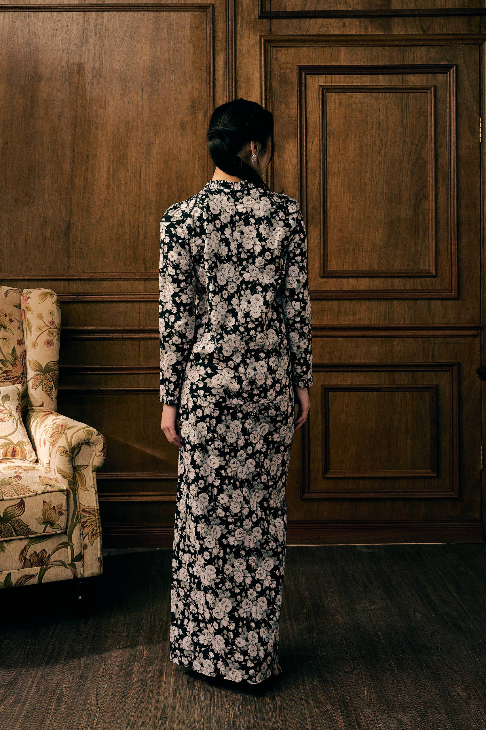 The Jannah Kurung in Nocturne Bloom