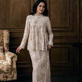 The Tradisi Jannah Kurung in Blush