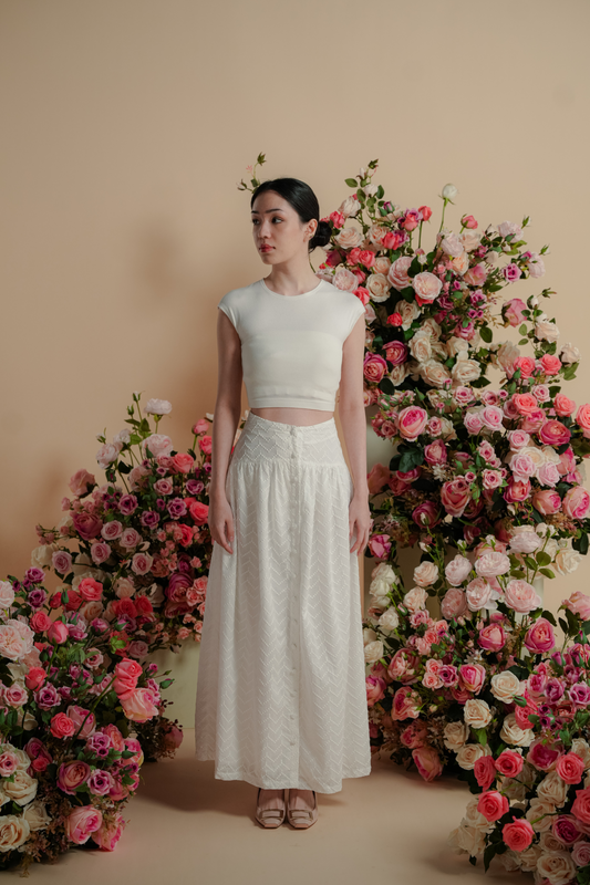 THE ROSE SKIRT IN PEARL