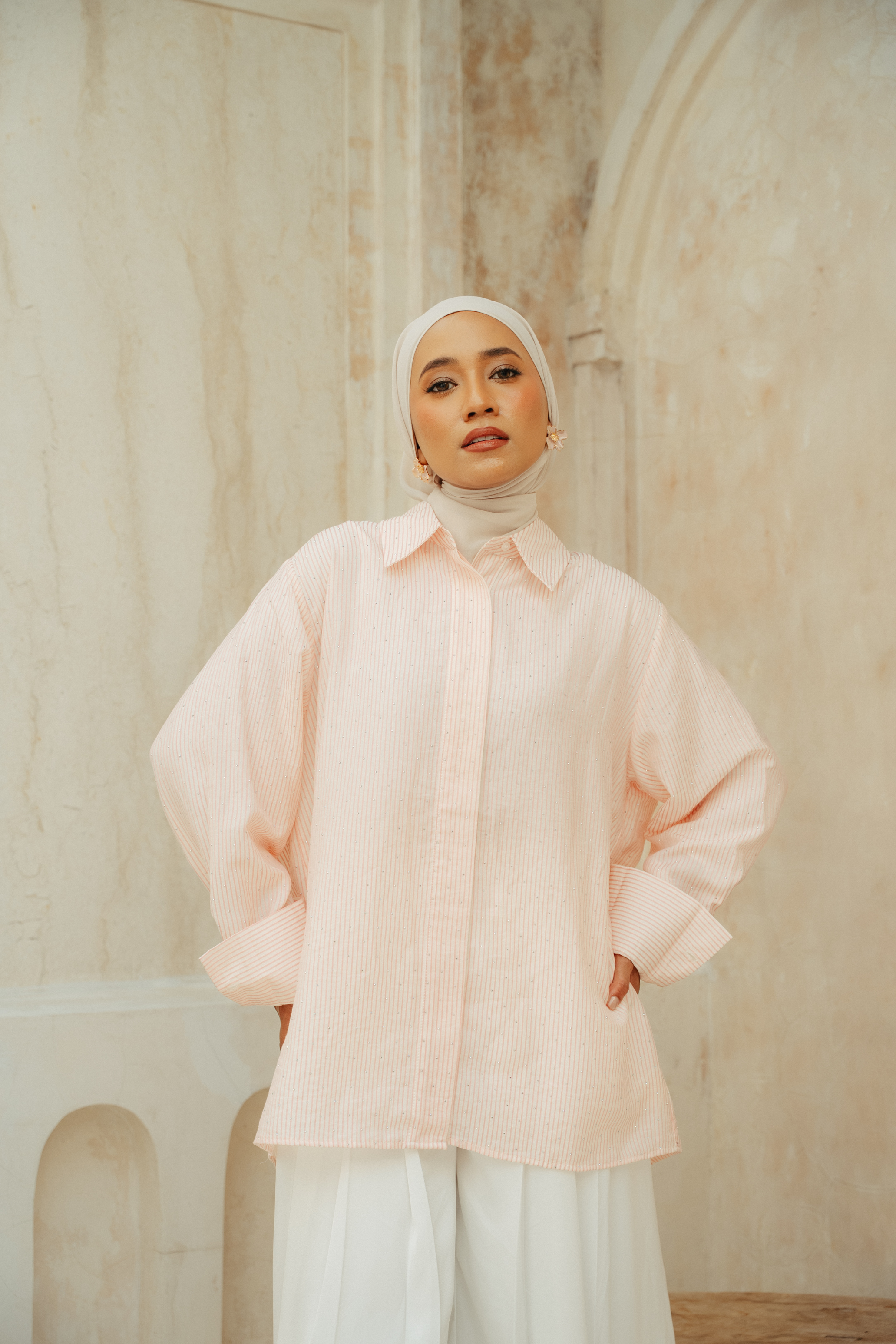 The Gwenn Cotton Rhinestone Shirt in Rose