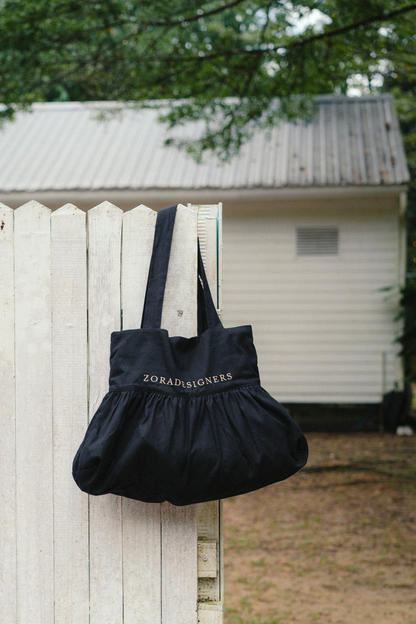 THE SIGNATURE DRESS BAG IN BLACK