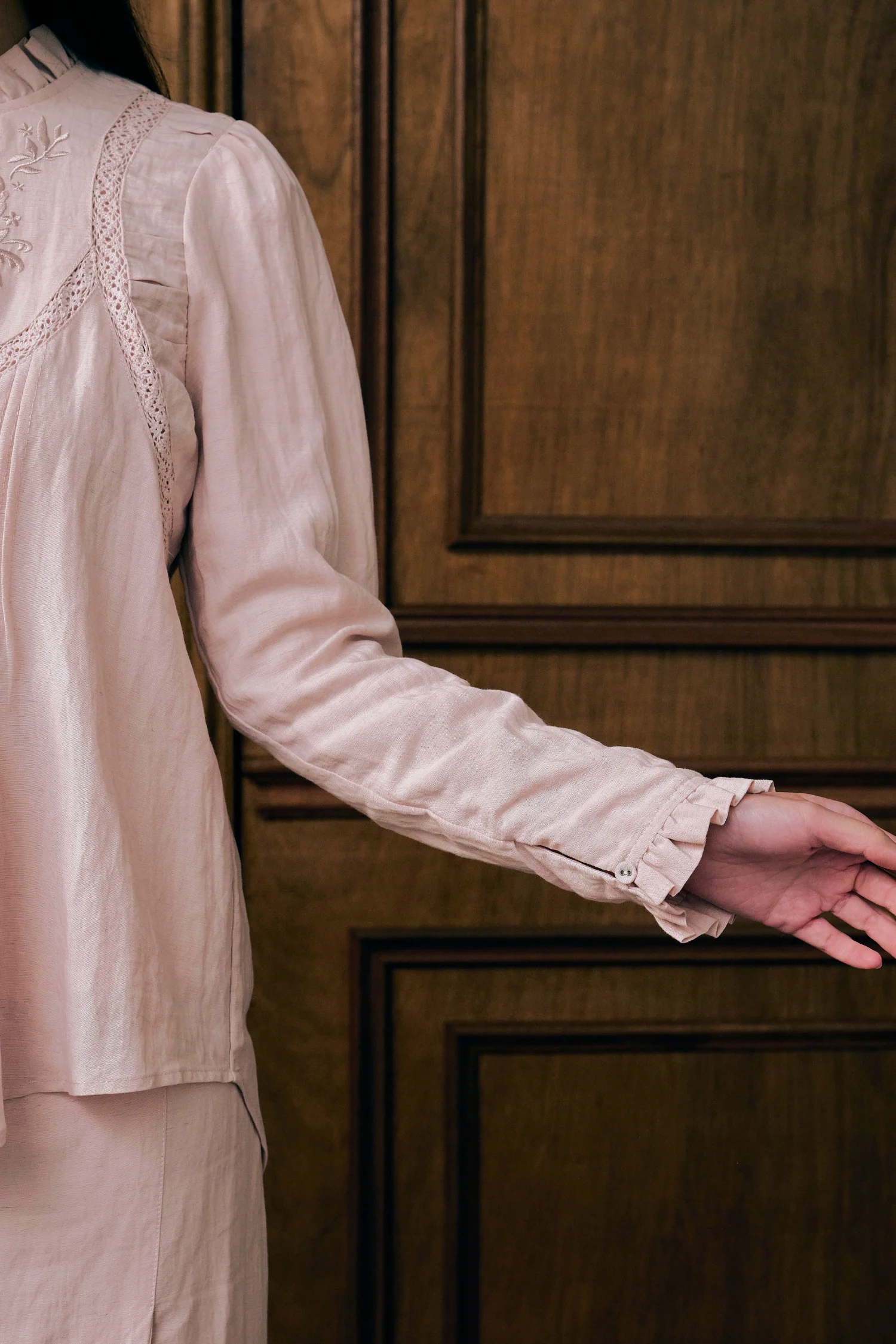 The Mulia Kurung in Dusty Pink