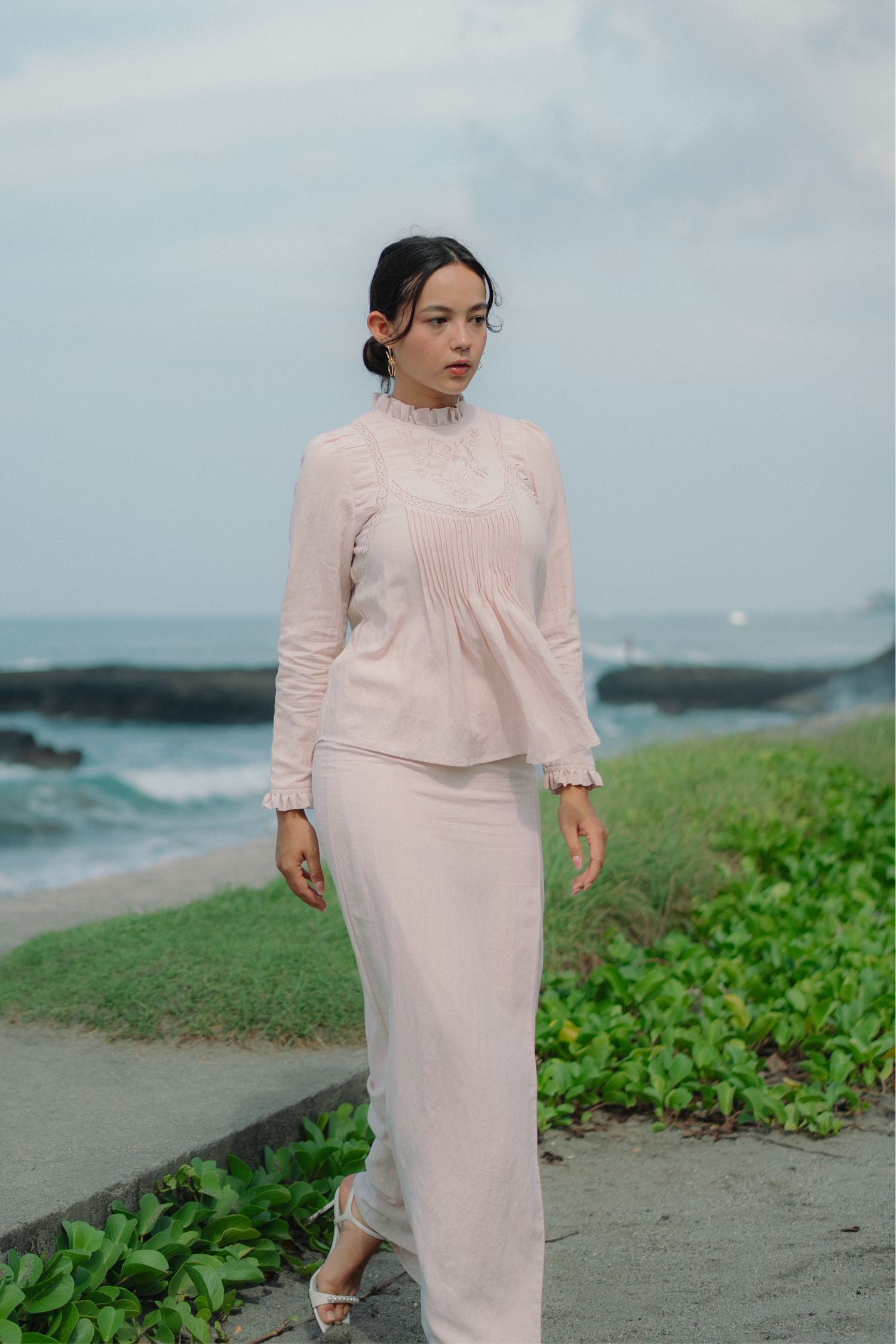 The Mulia Kurung in Dusty Pink