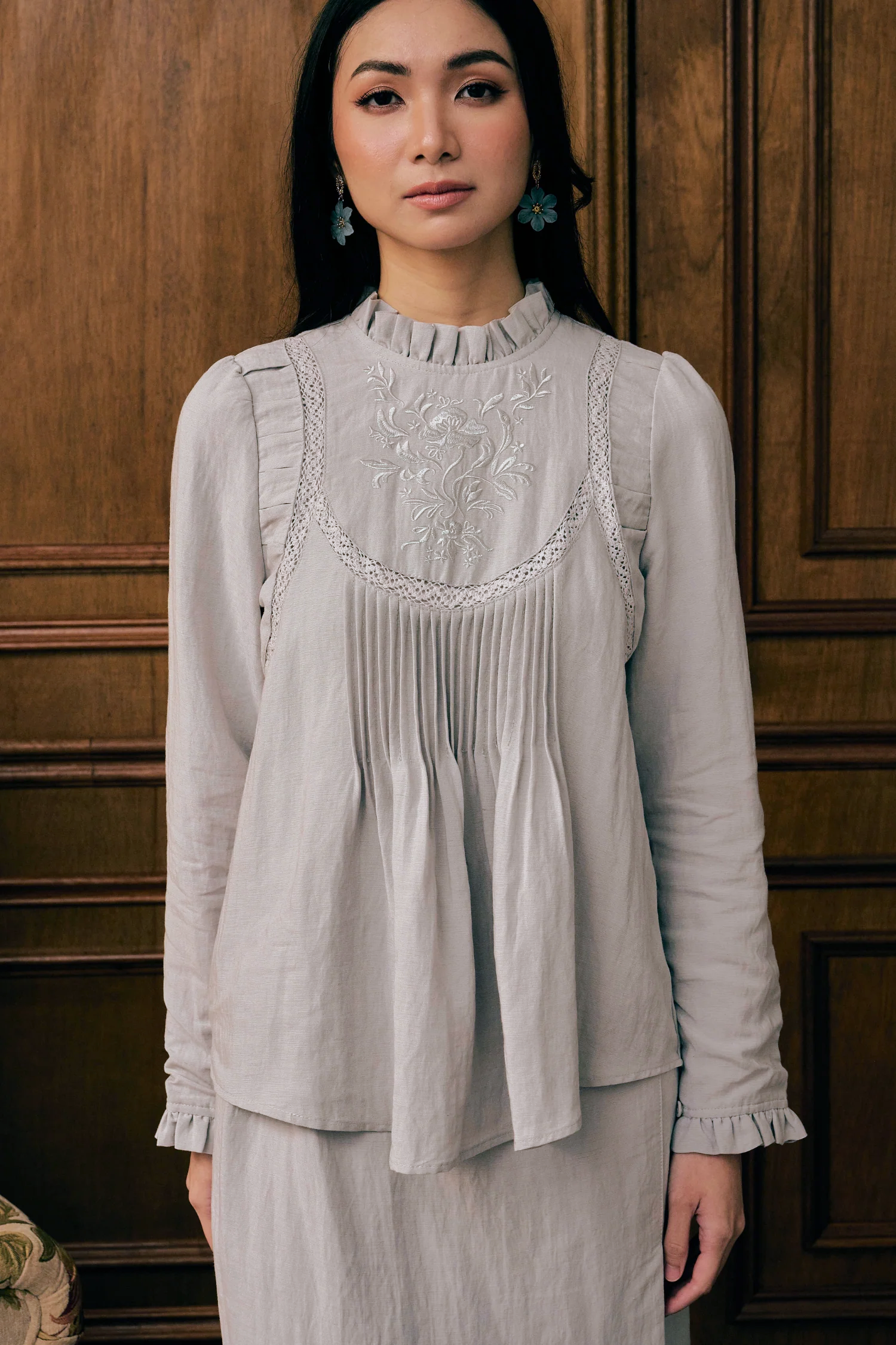 The Mulia Kurung in Grey