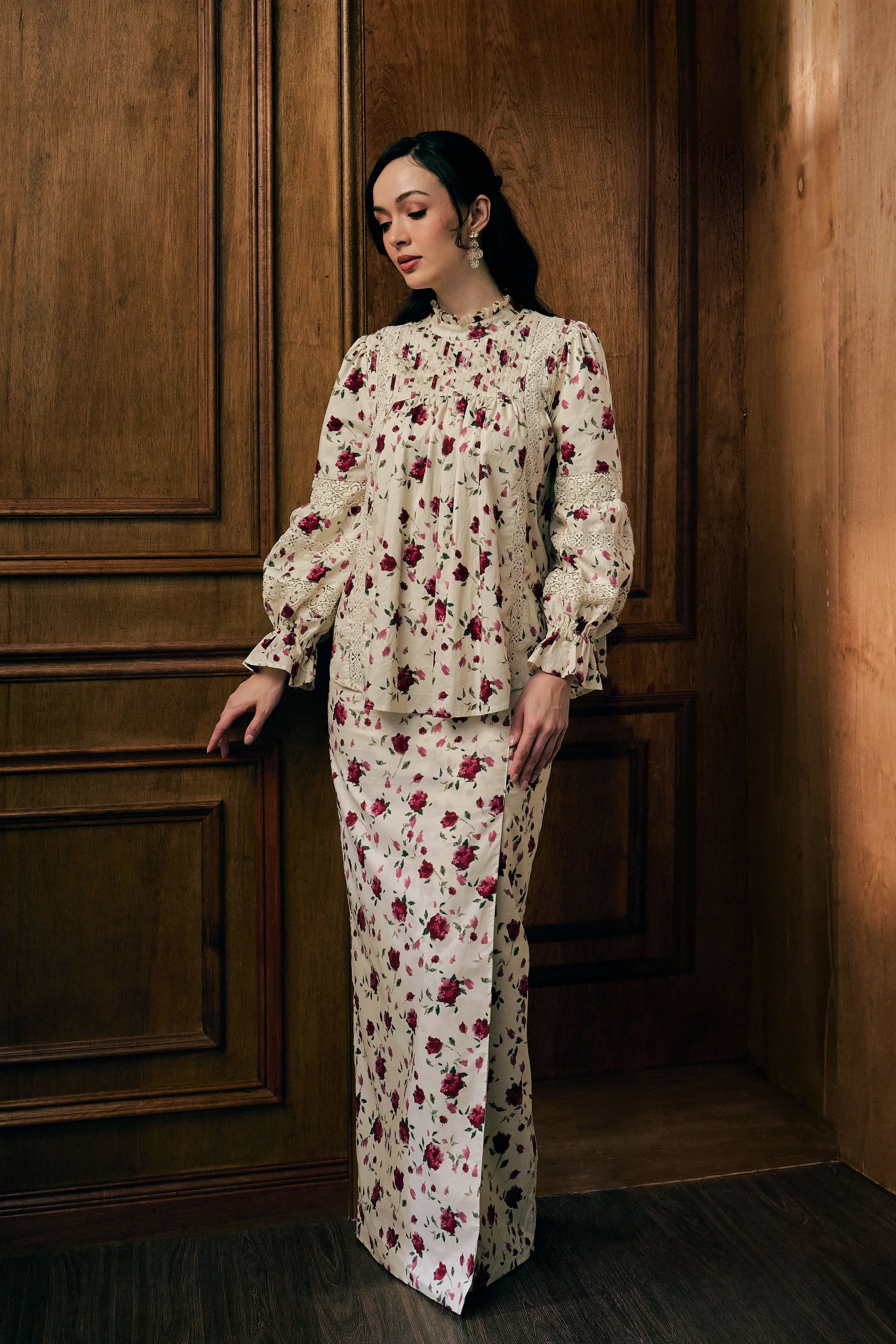 The Solange Kurung in Rouge
