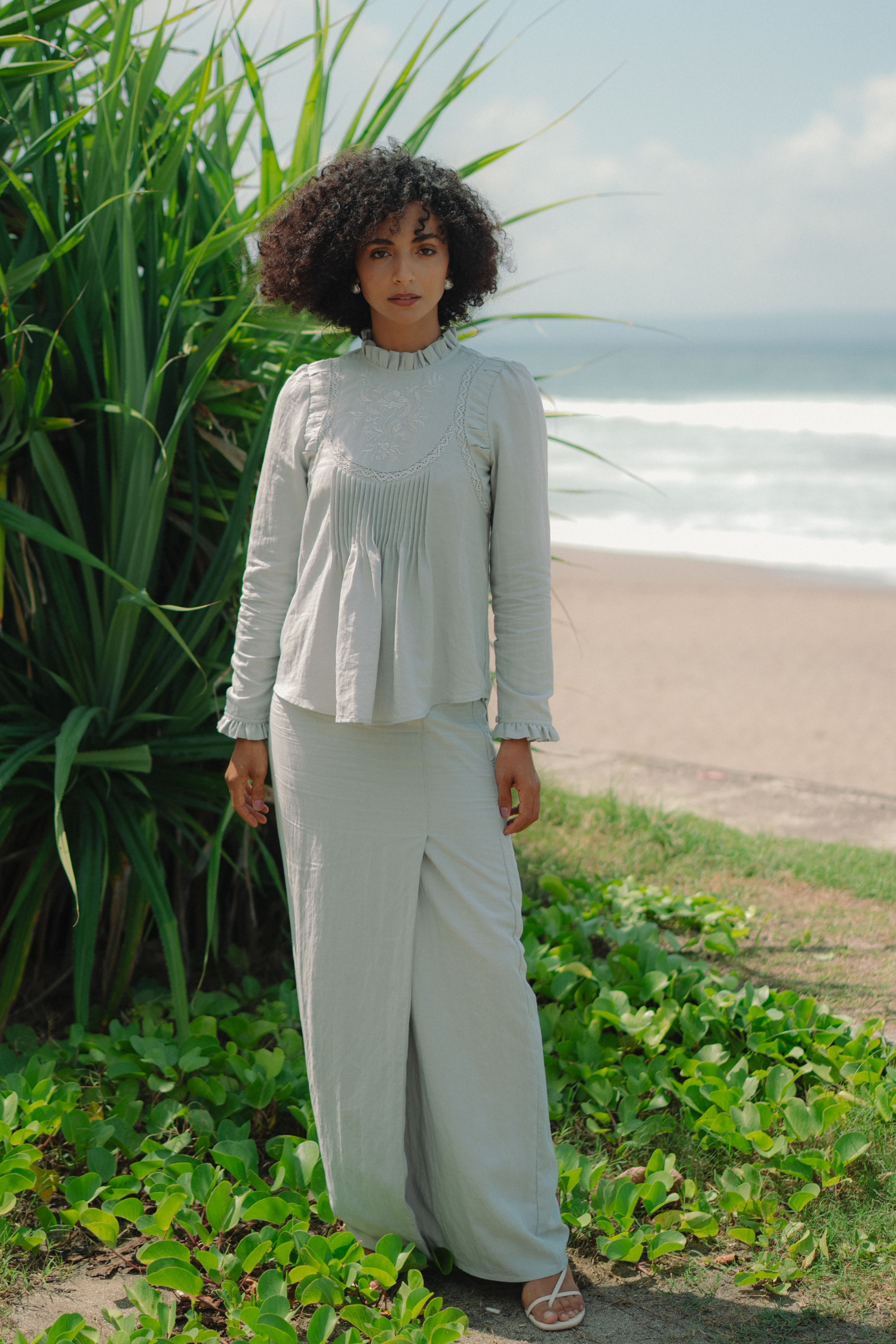 The Mulia Kurung in Grey