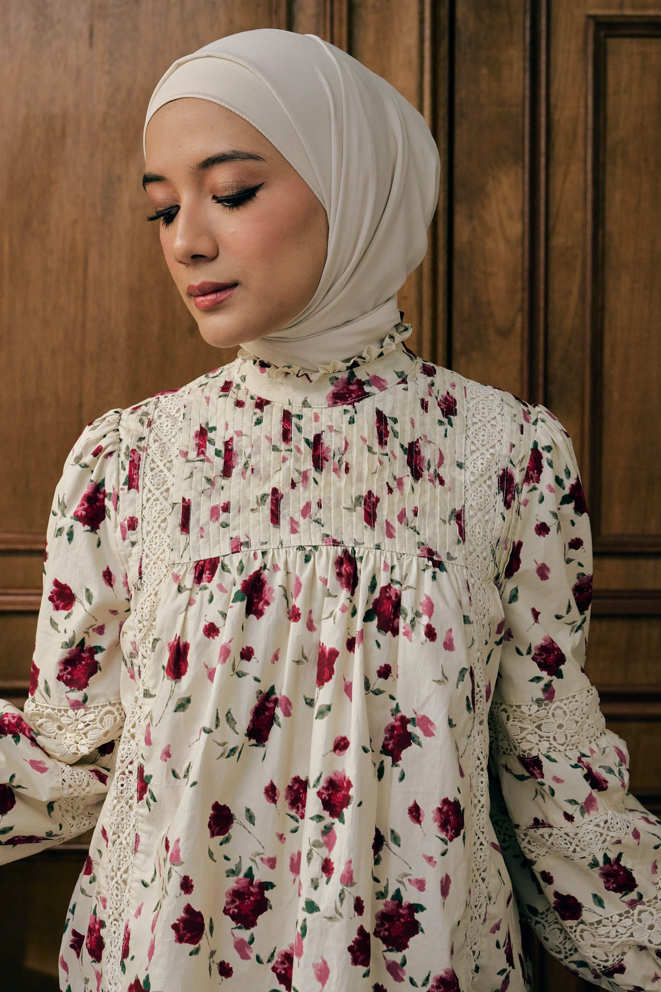 The Solange Kurung in Rouge