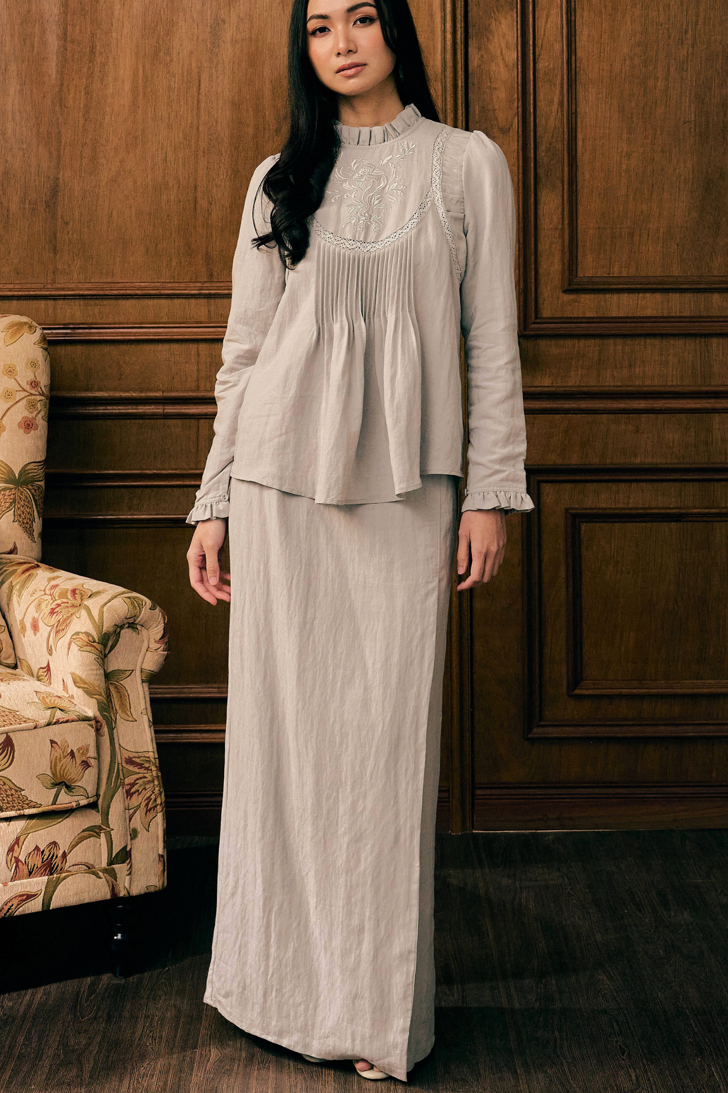 The Mulia Kurung in Grey