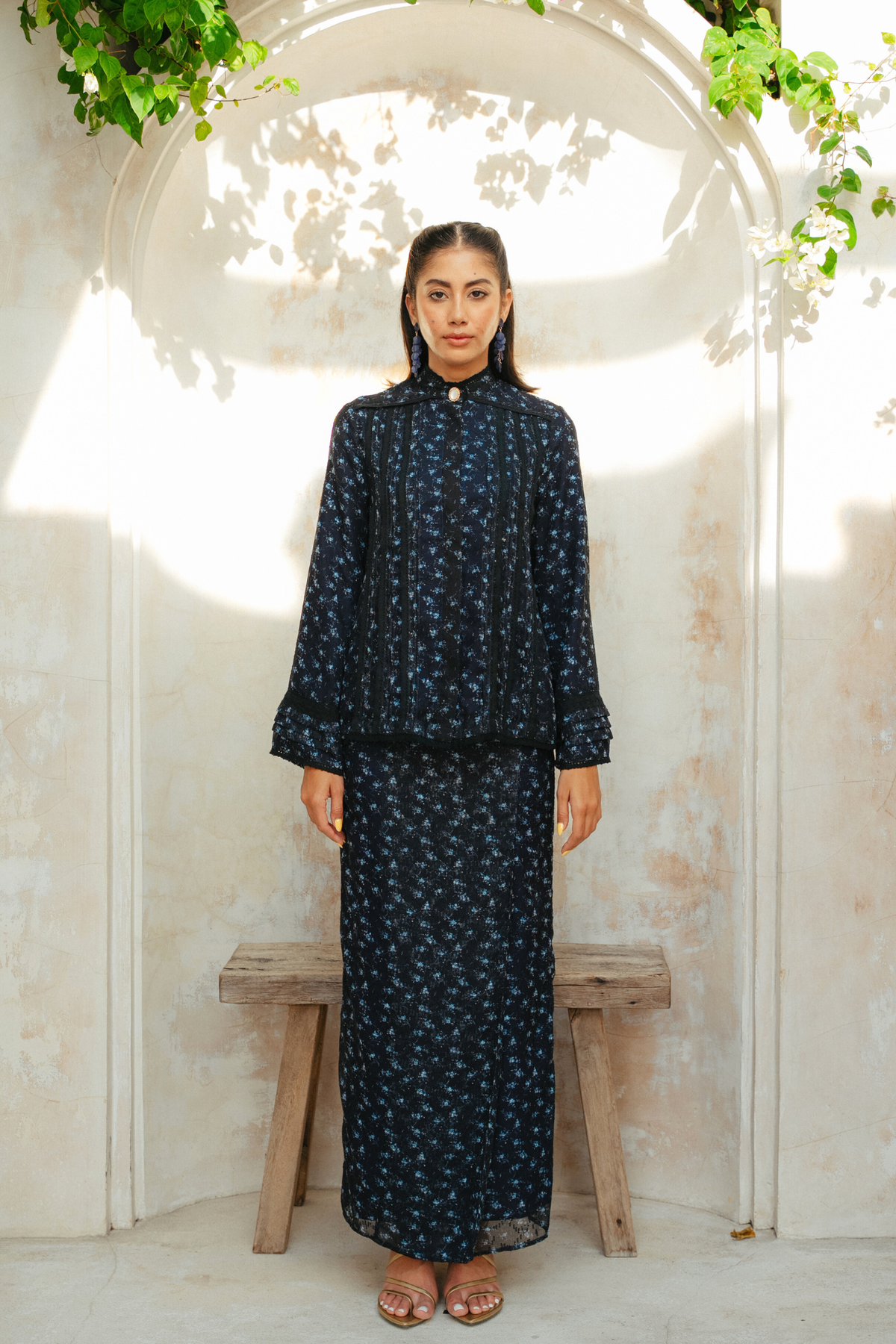 The Thalia Kurung in Dion Floral – Zora Designers. Thread X Sdn Bhd ...