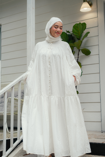 THE CHARLOTTE DRESS IN WHITE