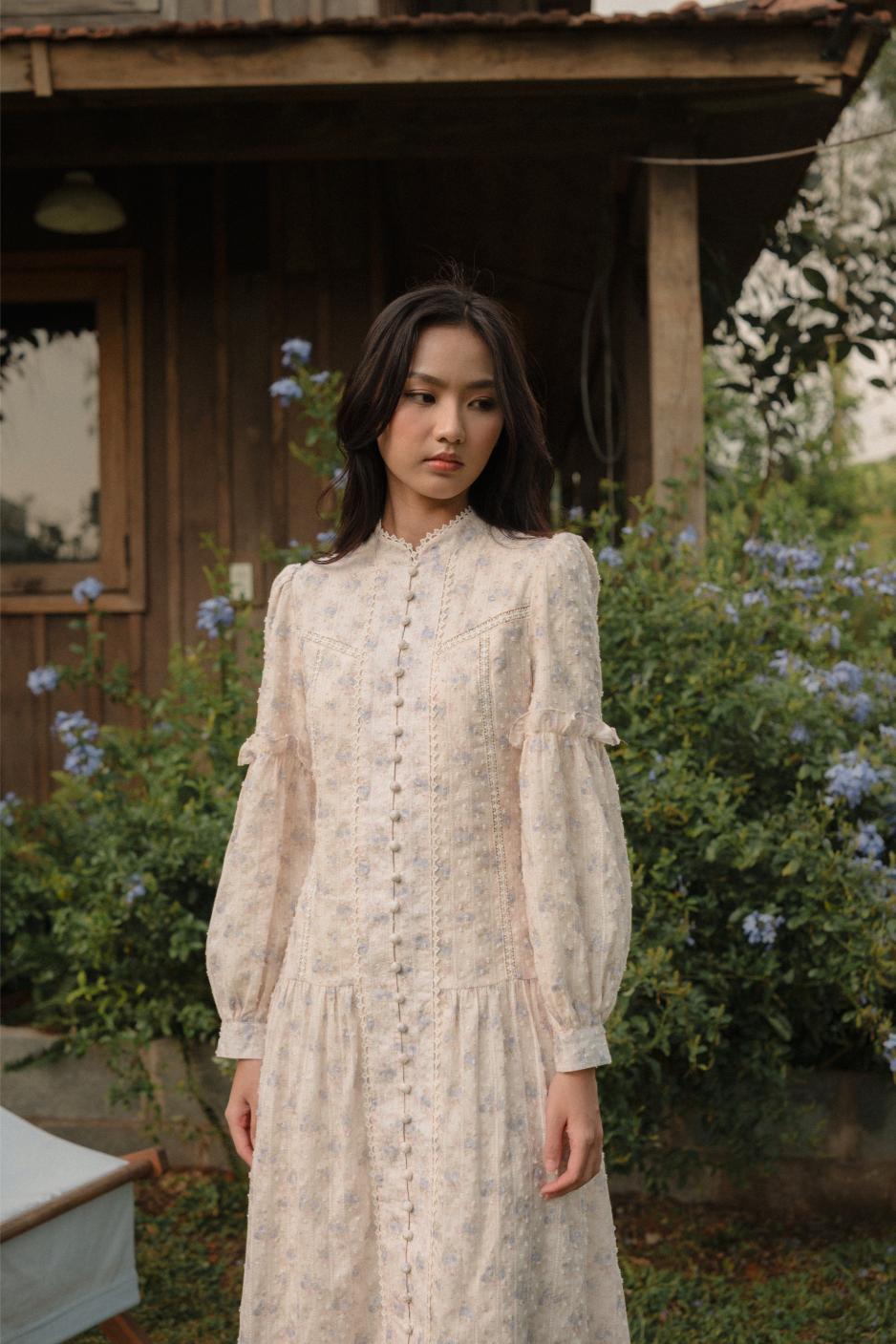 The Lorna Dress in Lilac Tea Rose
