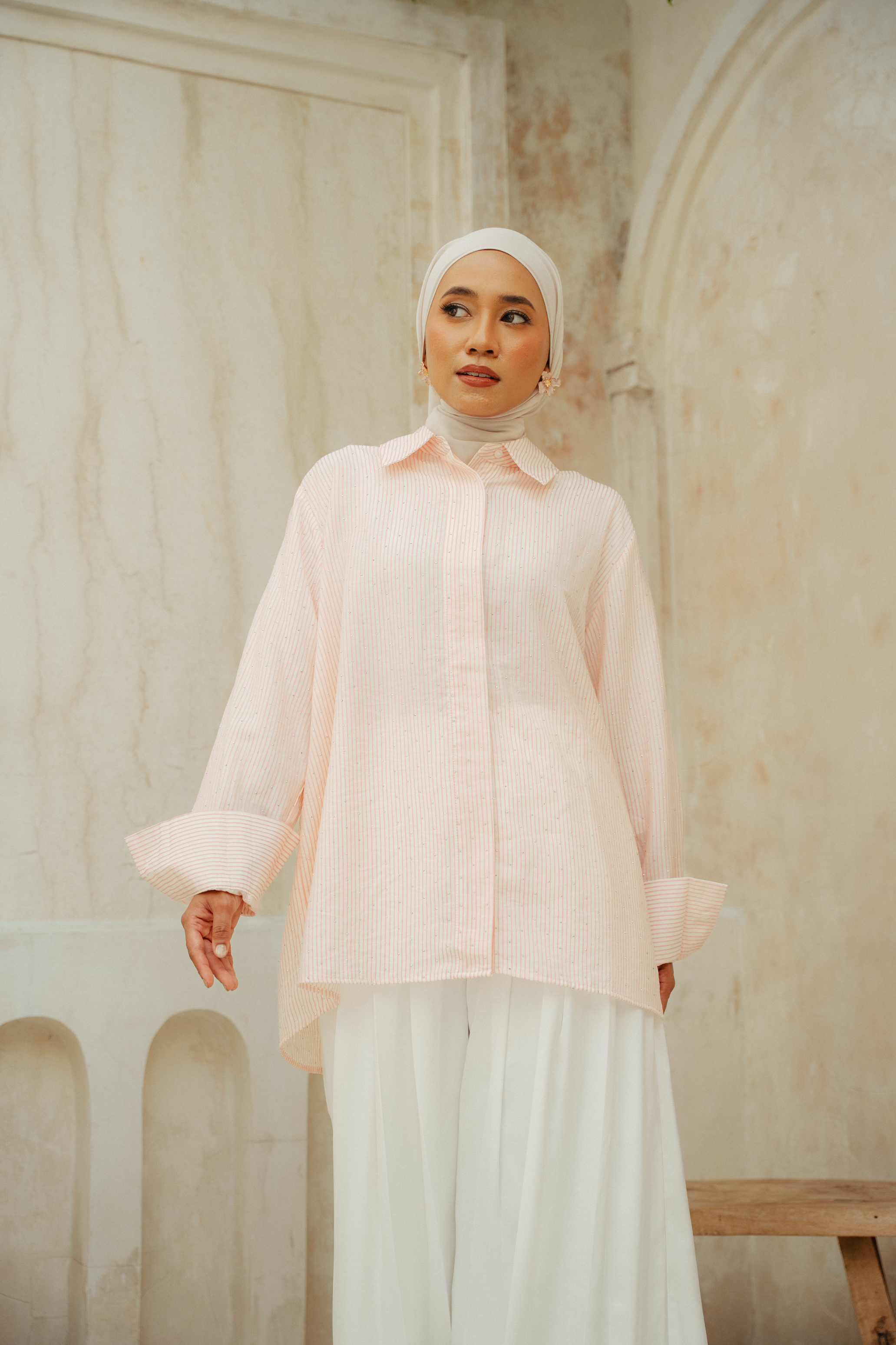 The Gwenn Cotton Rhinestone Shirt in Rose