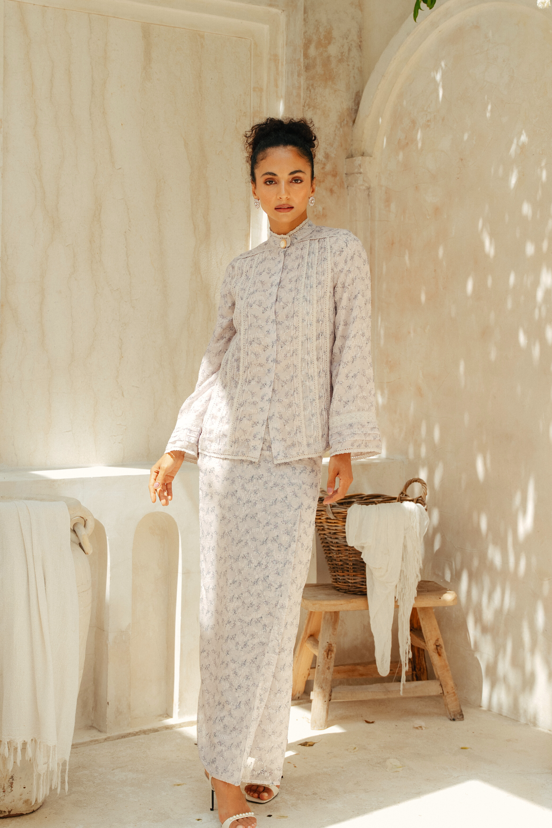 The Thalia Kurung in Dusty Lavender