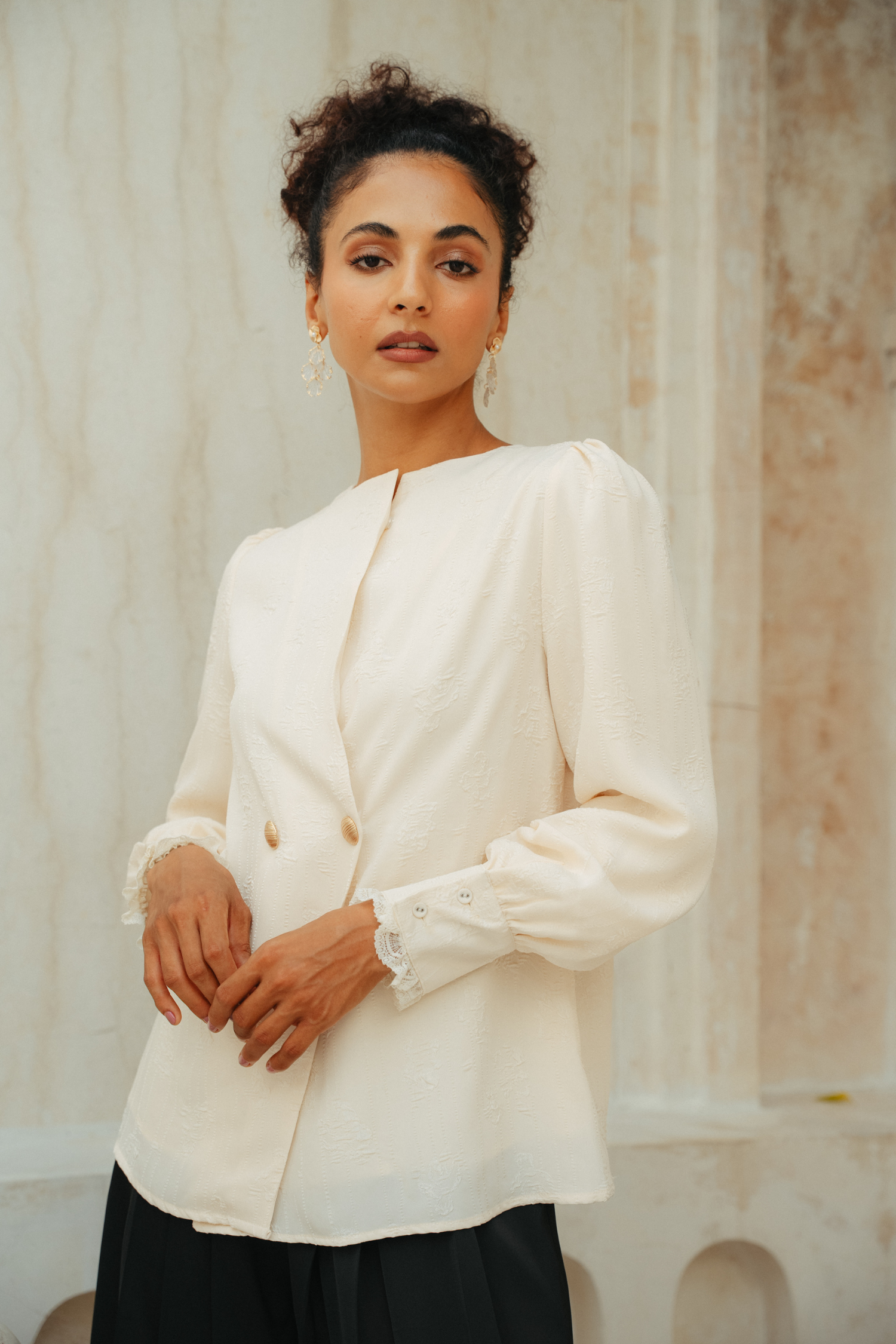 The Reversible Monroe Kurung in Cream