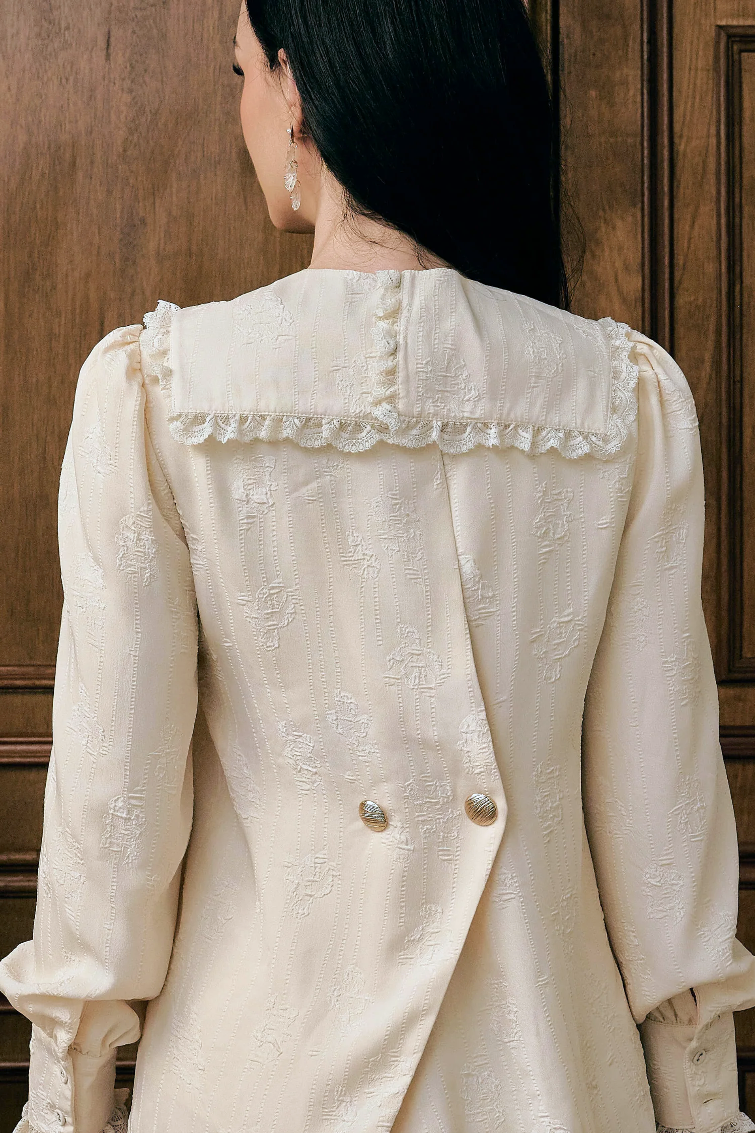 The Reversible Monroe Kurung in Cream