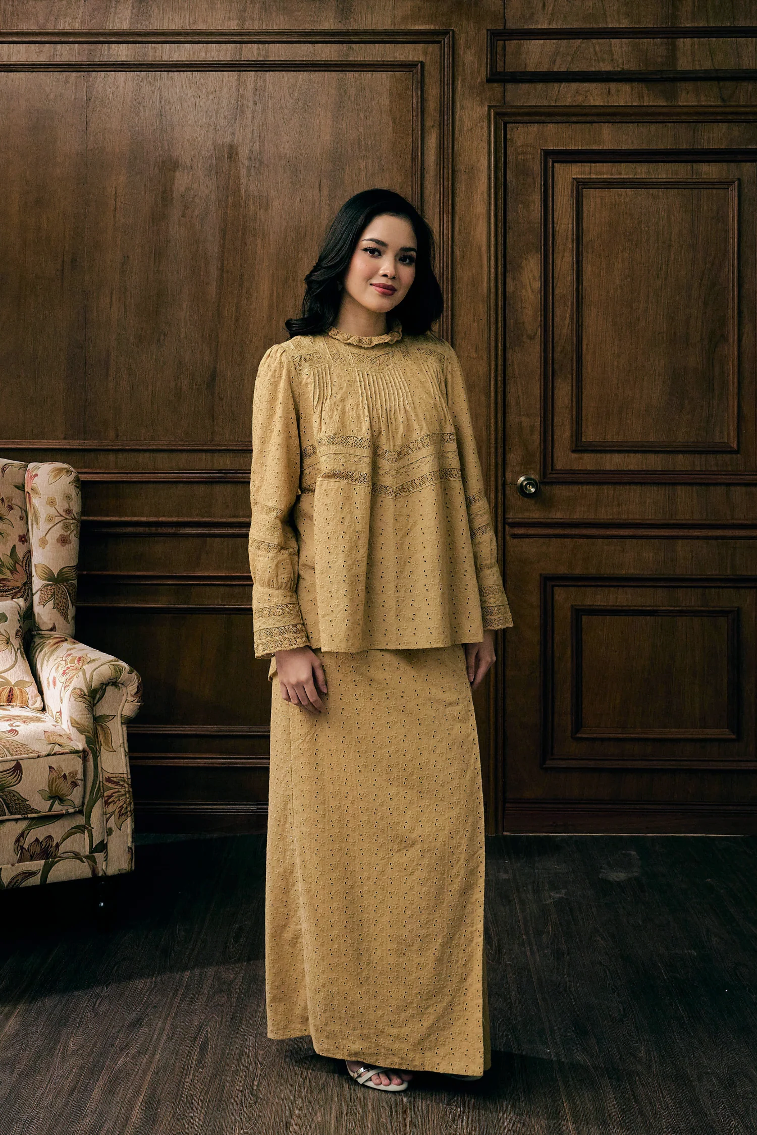 The Gianna Kurung in Biscotti