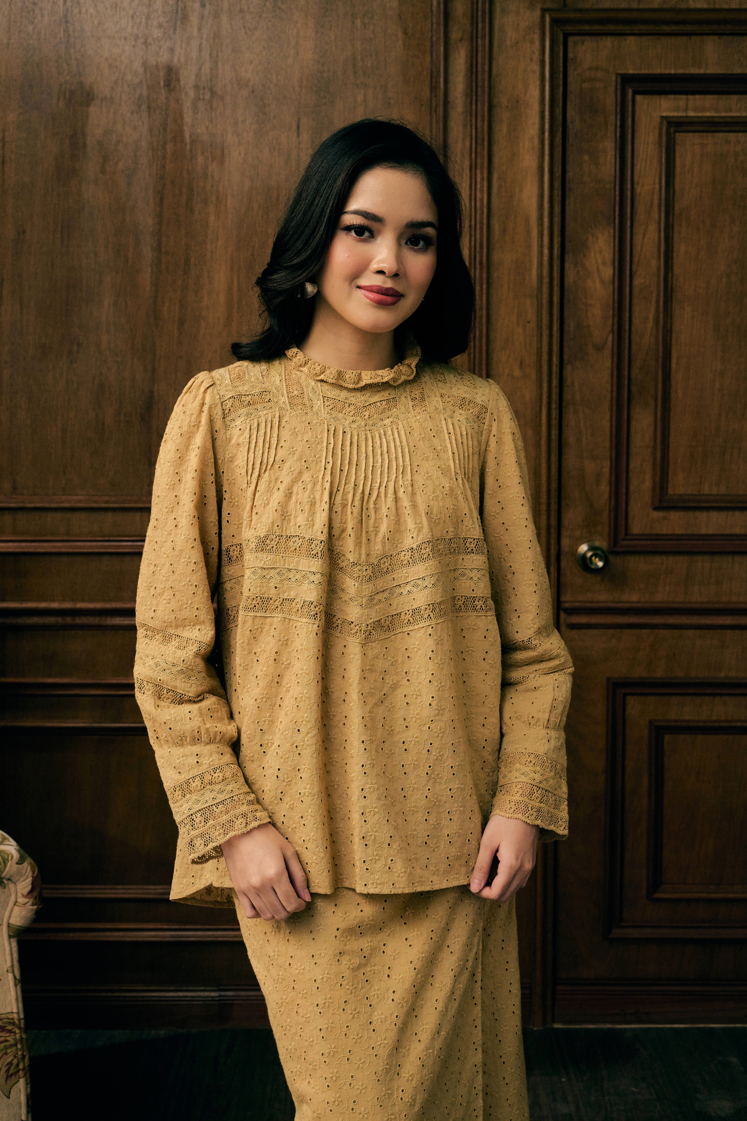 The Gianna Kurung in Biscotti