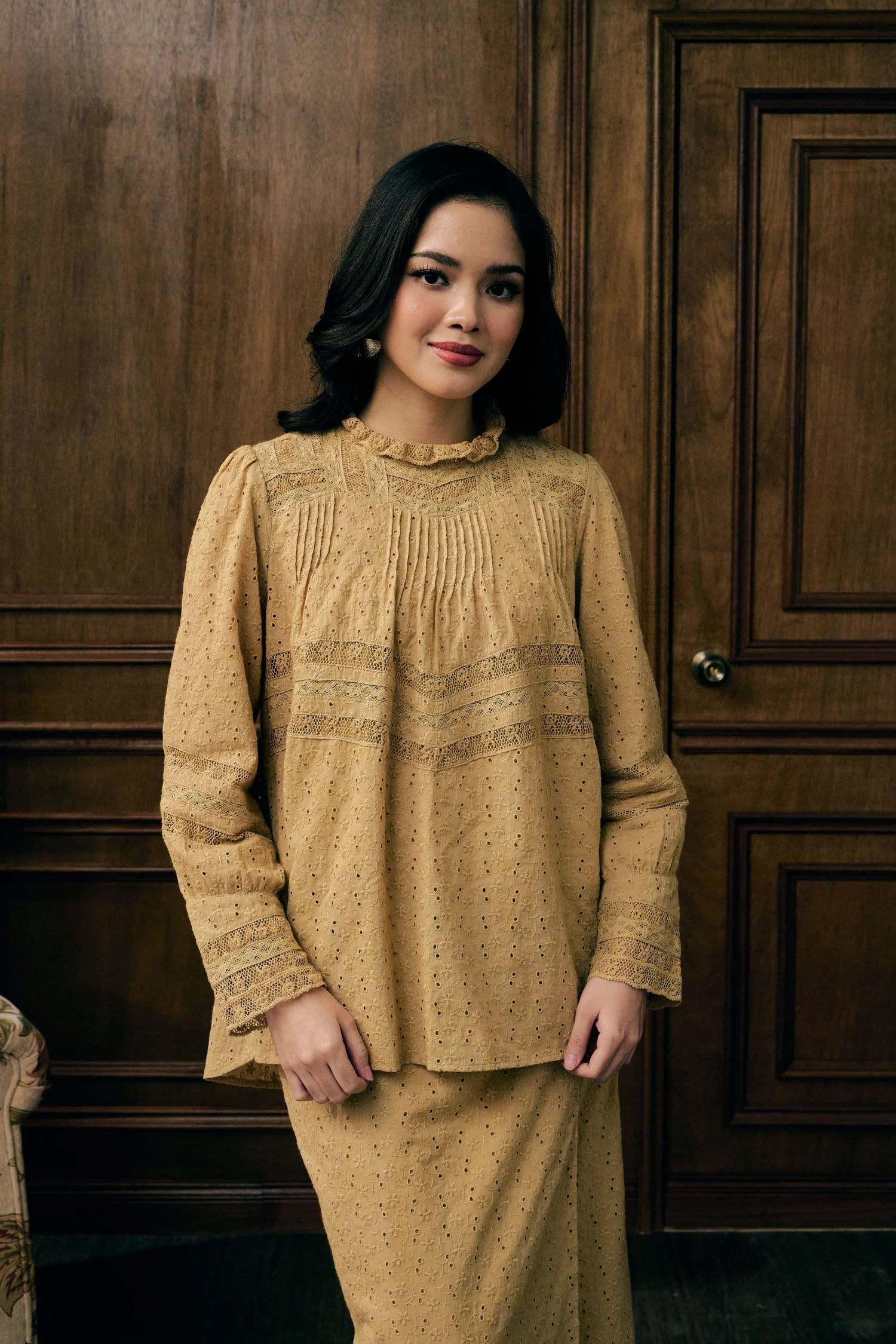 The Gianna Kurung in Biscotti