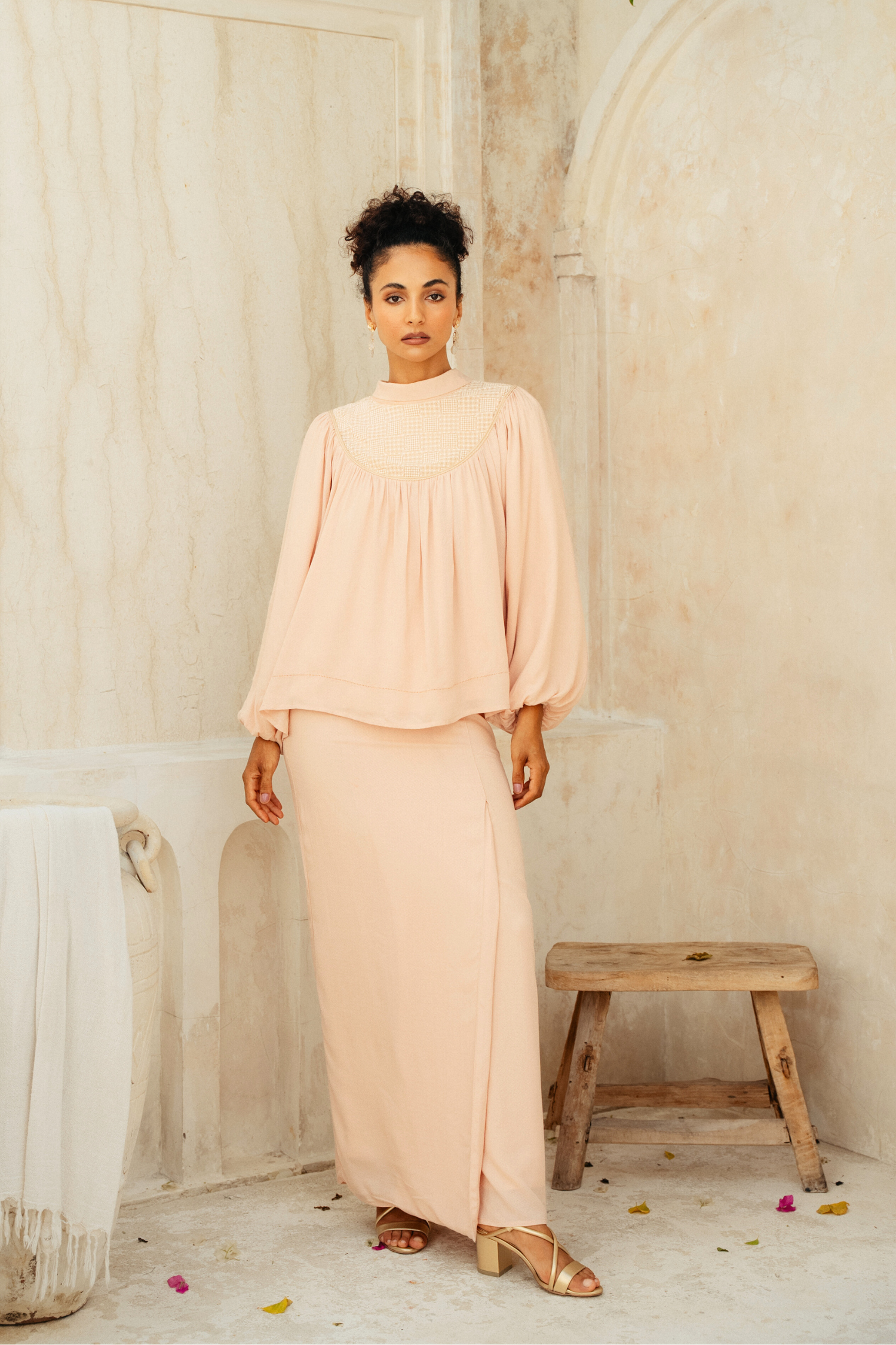 The Georgia Kurung in Blush