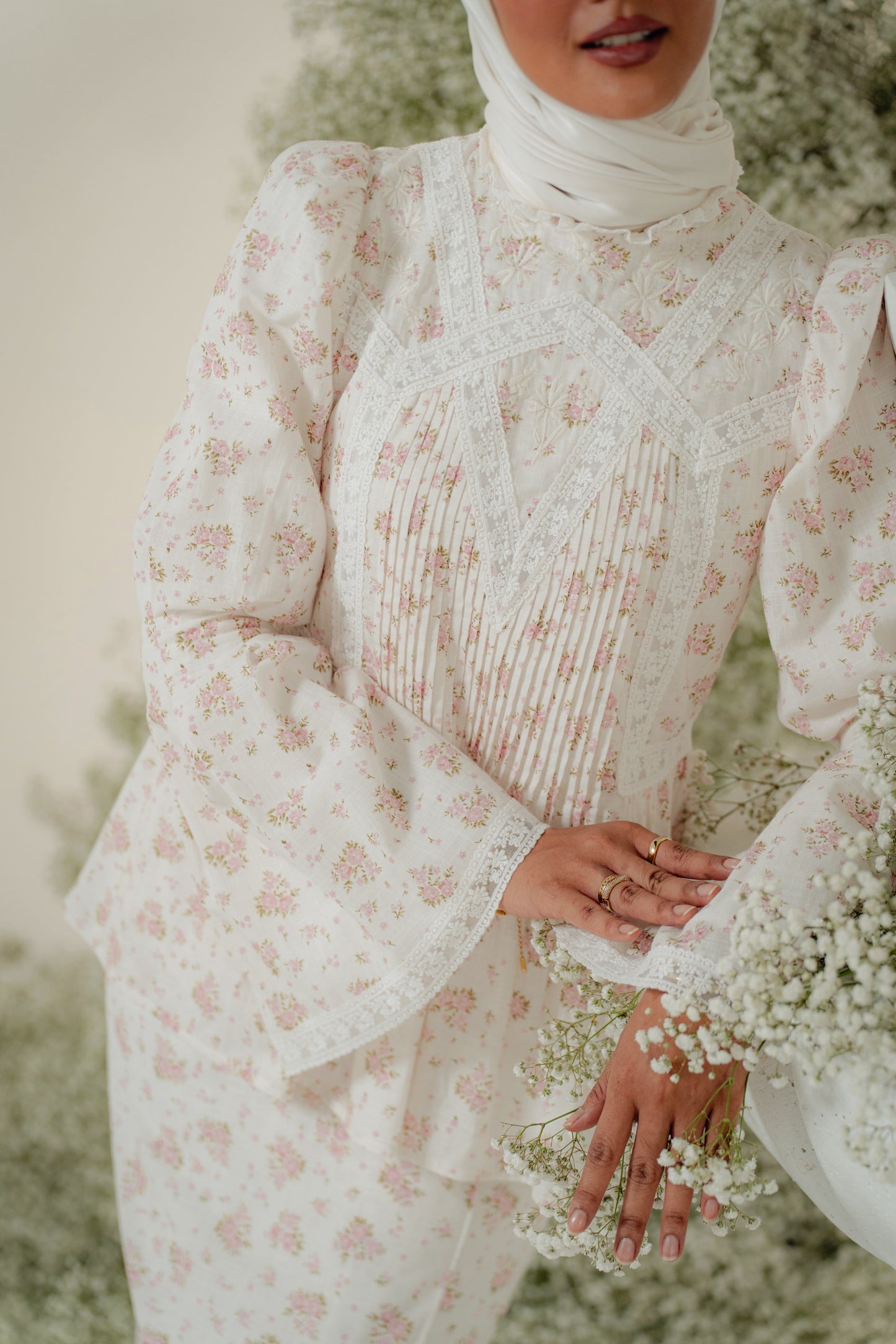 Serene Kurung in Fleur De Rose