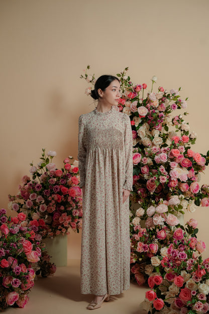 THE JANNAH DRESS IN ROSE GARDEN